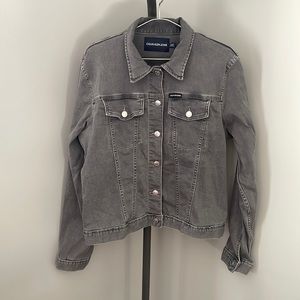 Calvin Klein jean jacket in grey size XL